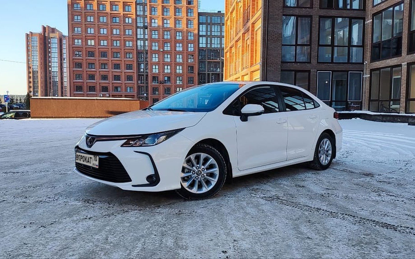 Toyota Corolla 2024 в аренду в Томске, фото 3 из 9
