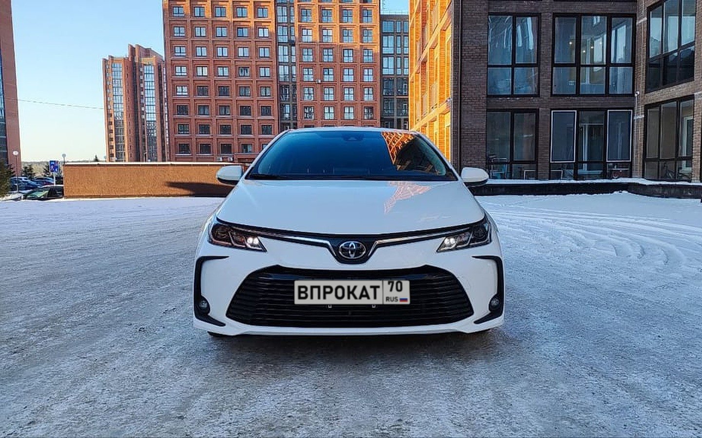 Toyota Corolla 2024 в аренду в Томске, фото 6 из 9