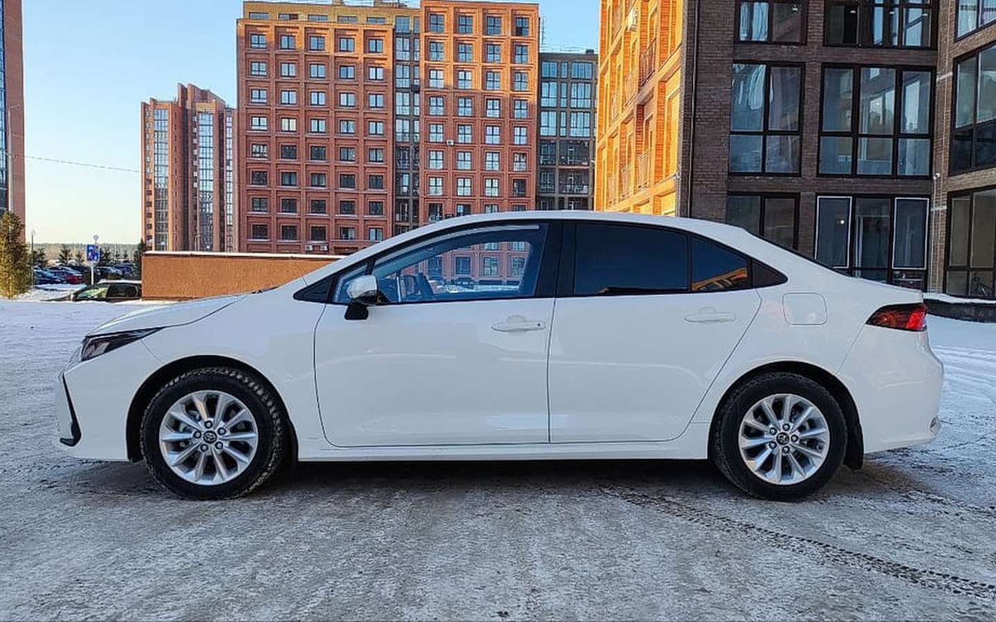 Toyota Corolla 2024 в аренду в Томске, фото 8 из 9